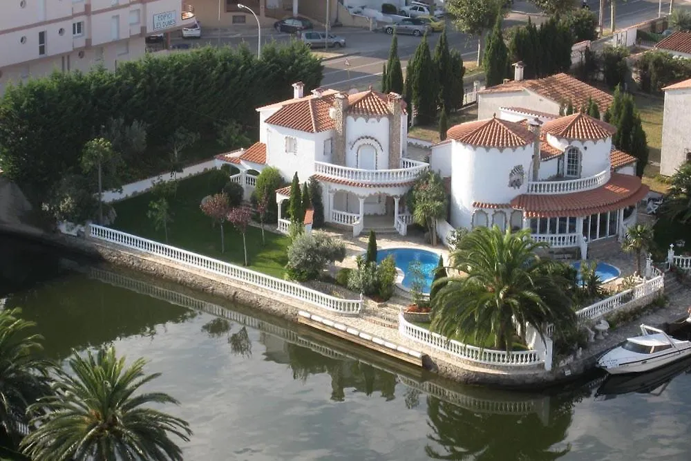 Leon Inmo Villa El Barco - 10147 location